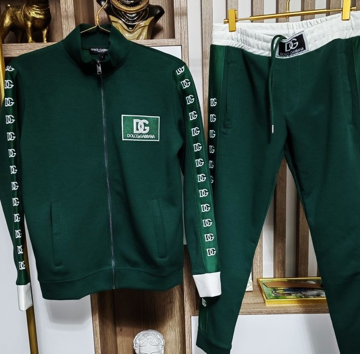 Oferta!! Compleu D&G,calitate tot,mai multe marimi,cititi va rog descr