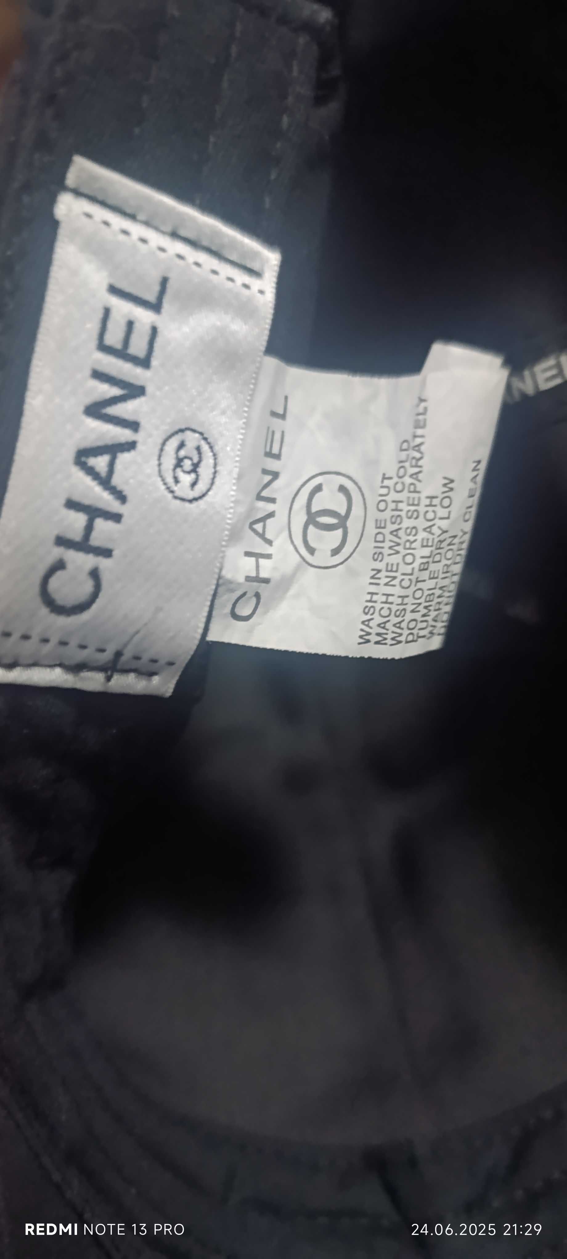 Отигинална шапка CHANEL