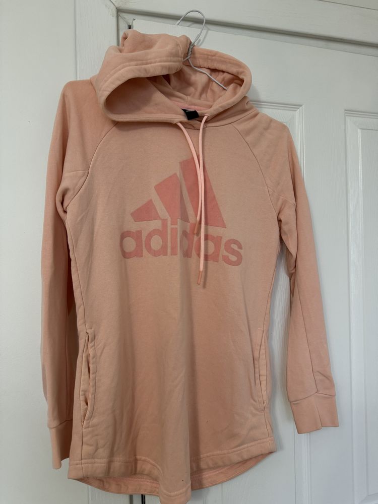 Adidas дамски най-различни блузи/горнища (S/M рр)
