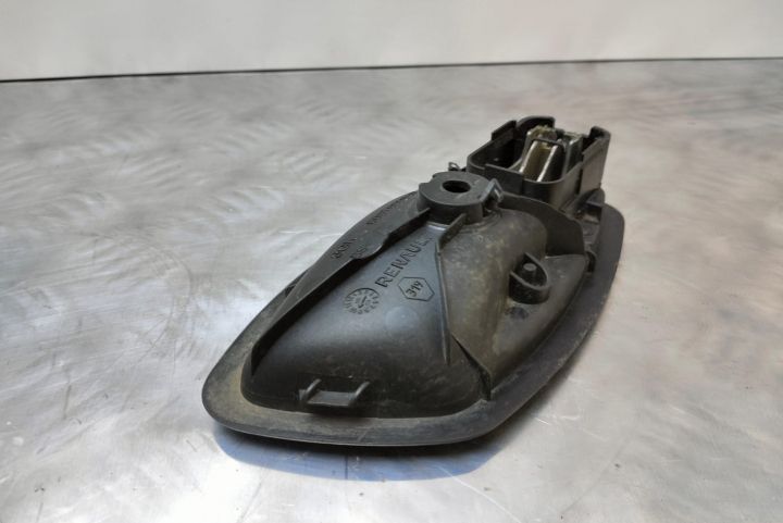 Maner usa  stanga fata / spate  806700006r Renault Laguna a 3-a gener
