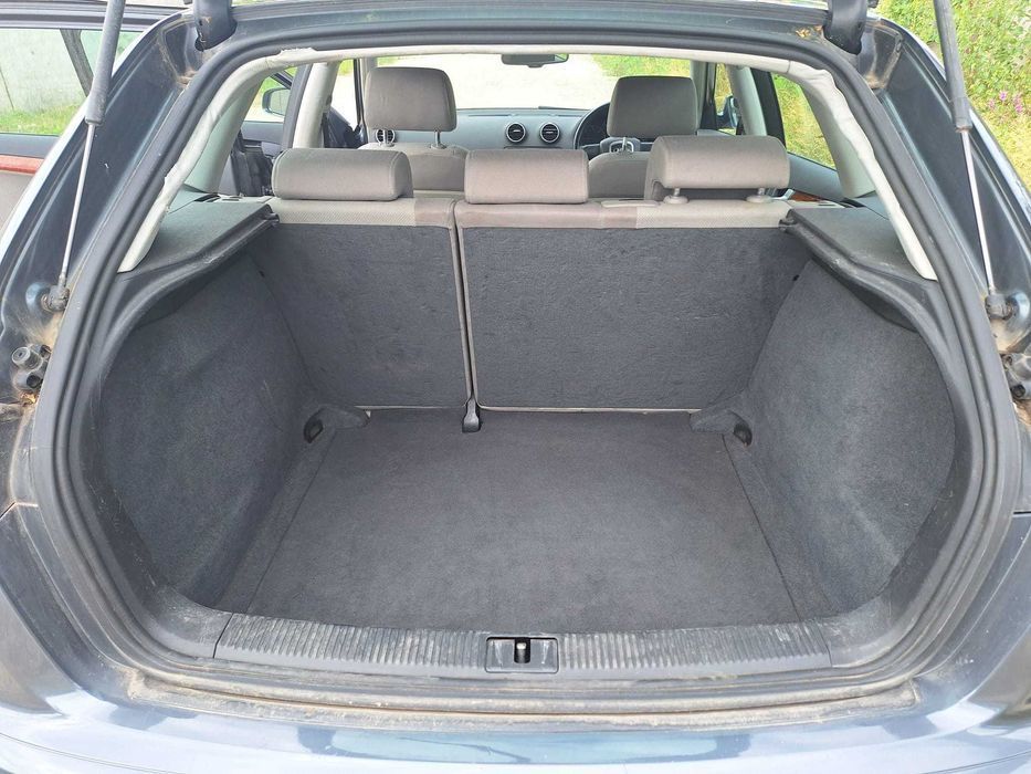Dezmembrez Audi A3 Sportback (8PA) 1.9 TDI BKC 2005