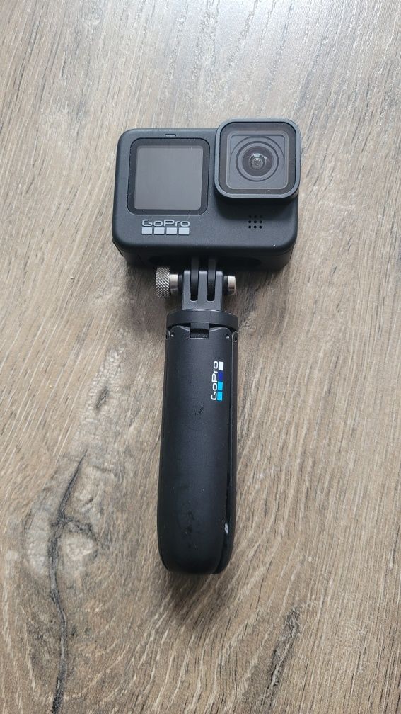 Camera video sport GoPro HERO9, 5K, Black Edition +mini-trepied GoPro