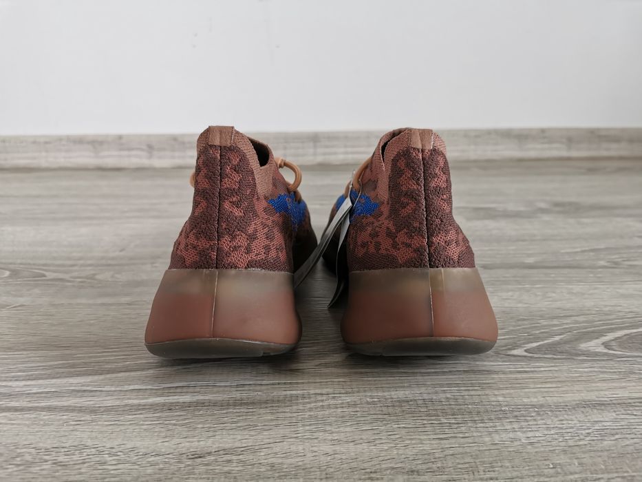 Yeezy 380 43 . 5 noi originali