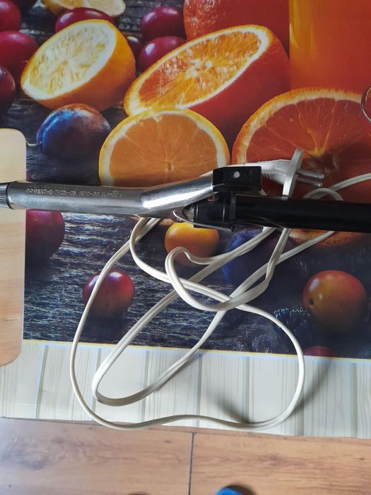 Ondulator pentru păr