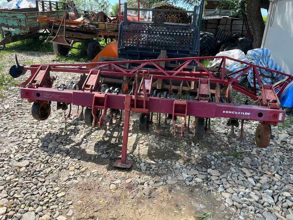 Prasitoare 4 rinduri cu  sistem de spart crustă