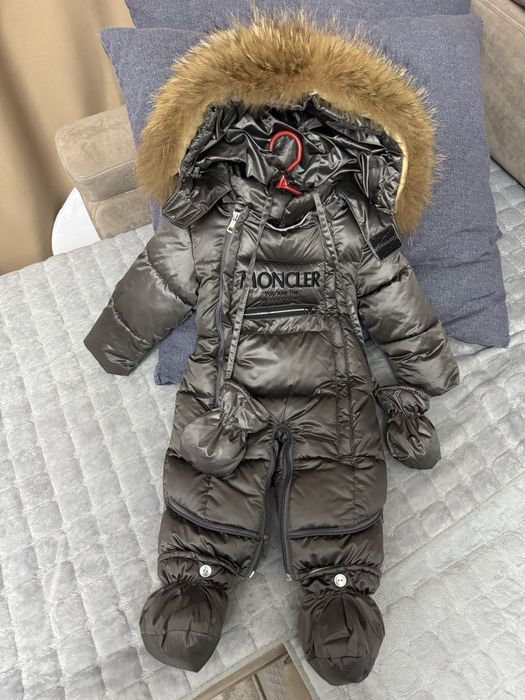 Продам зимний комбинезон 74-80 размера, комбинезон 56-62 размера