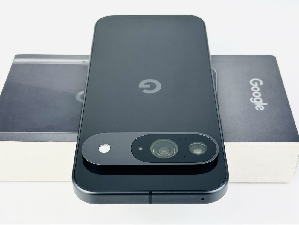 КАТО НОВ! Google Pixel 9 5G 128GB 12RAM Obsidian Гаранция!
