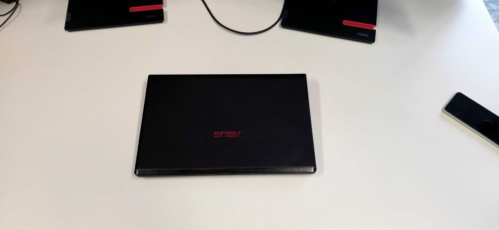 Laptop ASUS G56JR i7 – 16GB RAM, 250GB SSD, ideal pentru upgrade