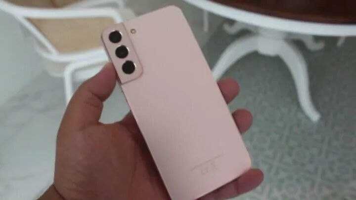 SAMSUNG galaxy S 22