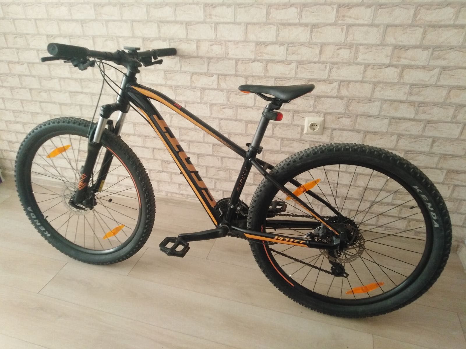 Продавам scott aspect 770