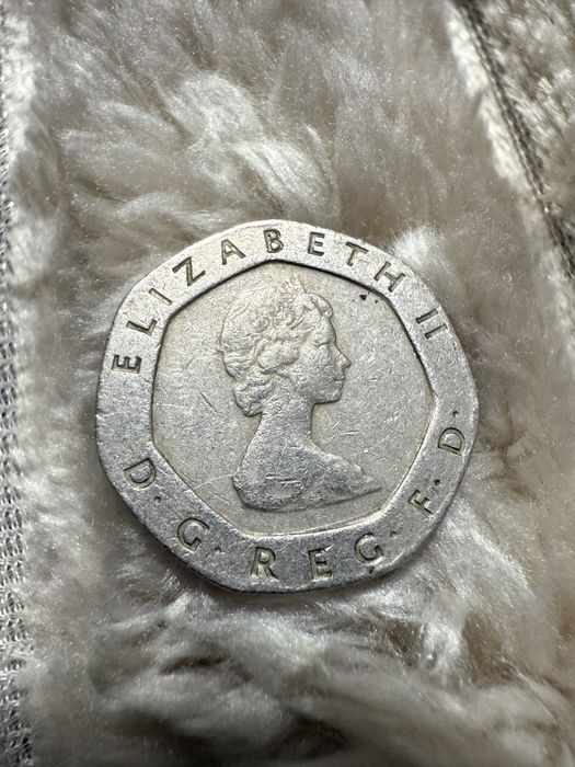 Moneda de colectie Twenty Pence 1982 regina Elizabeta