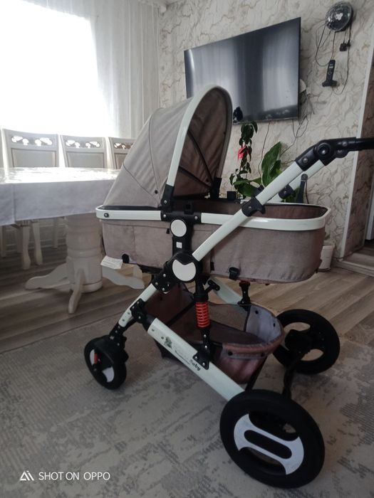 Продам детскую коляску