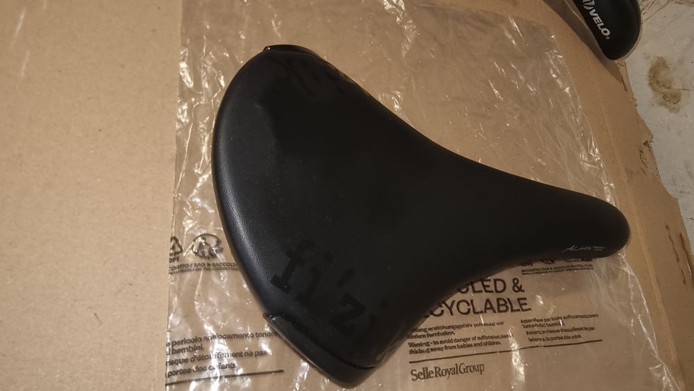 Vând șa profesională  mtb