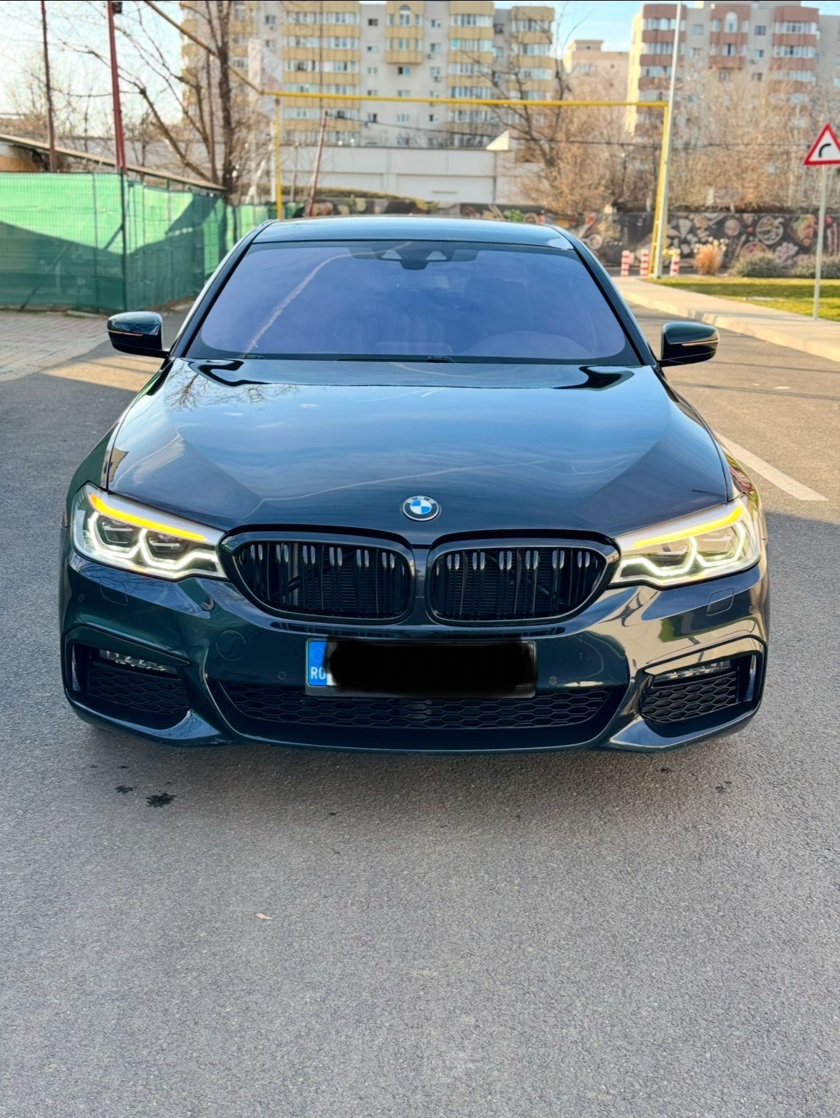 Usor Avariat 530XD 48.000km reali