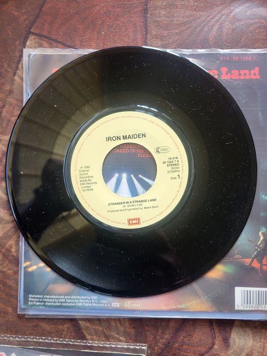 Iron Maiden-Stranger in a strange land-сингъл 1986гл
