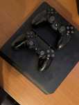 Vand ps4 slim cu 3 controlere