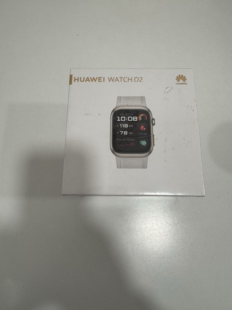Смарт часовник Huawei Watch D2