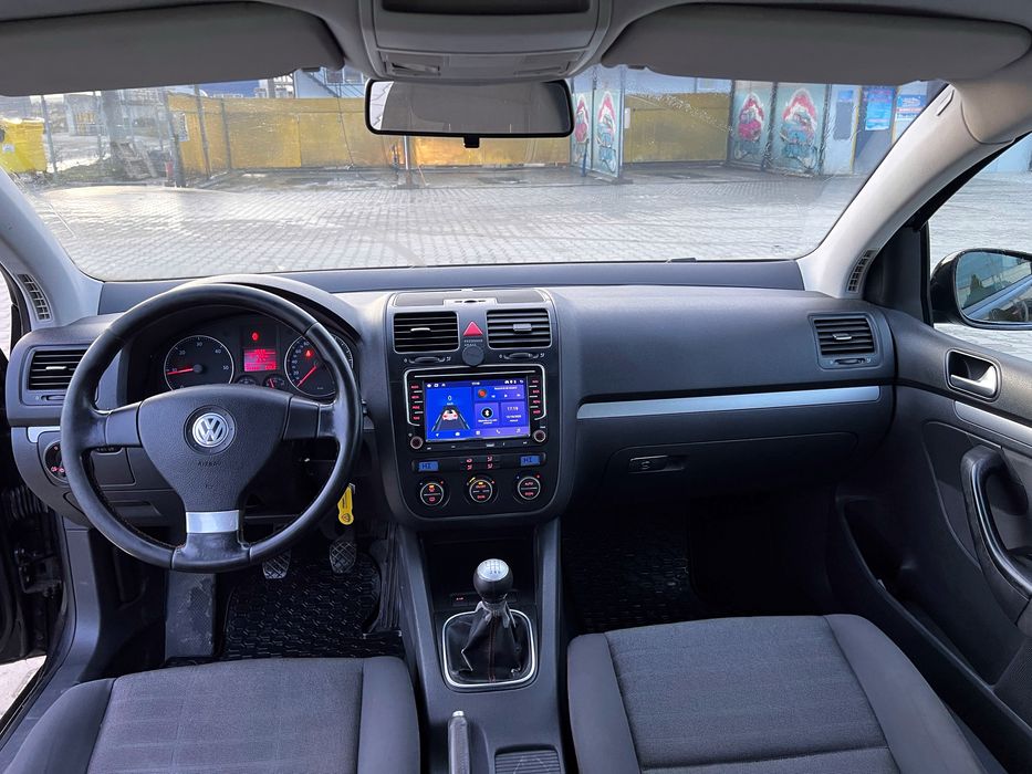 Vand Vw golf 5 1.9 tdi 105cp 2006