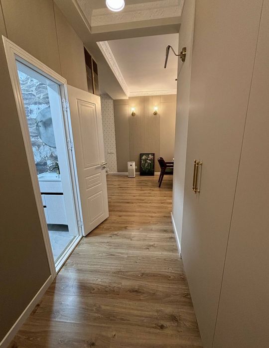 4/7-8/8 112 м2, Паркентский,новостройка кирпич,не мансарда,56 м2+56 м2