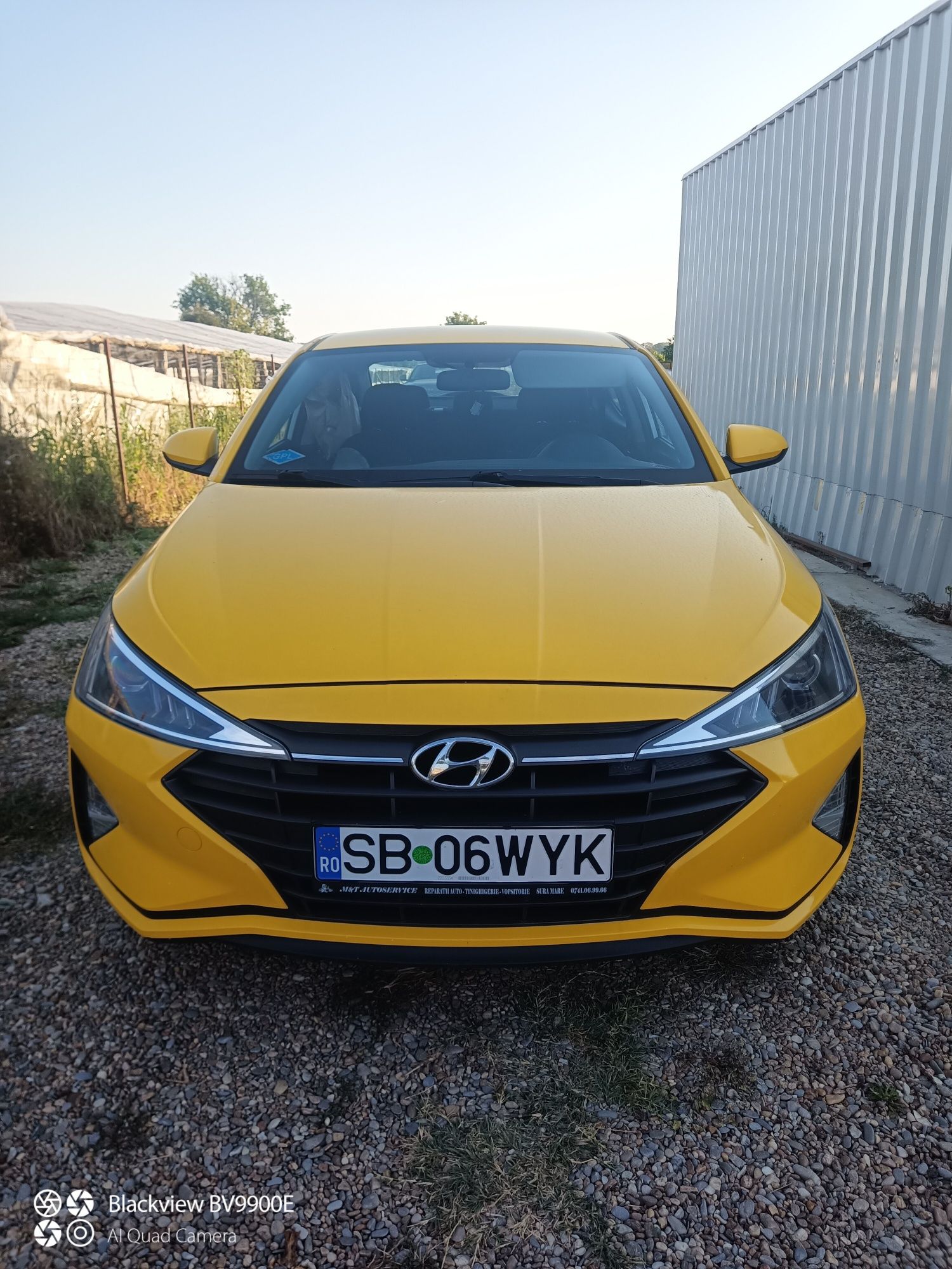 Hyundai elantra 2019 benzina+gpl avariat perfect funcțional