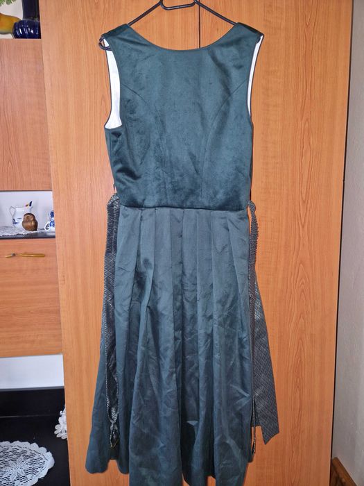 Costum traditional de damă  nemțesc