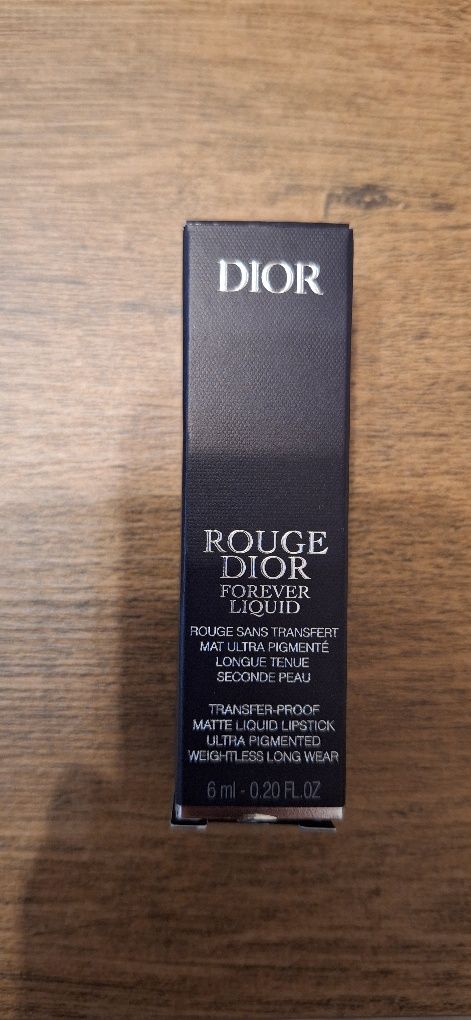Rouge Dior forever liquid 999