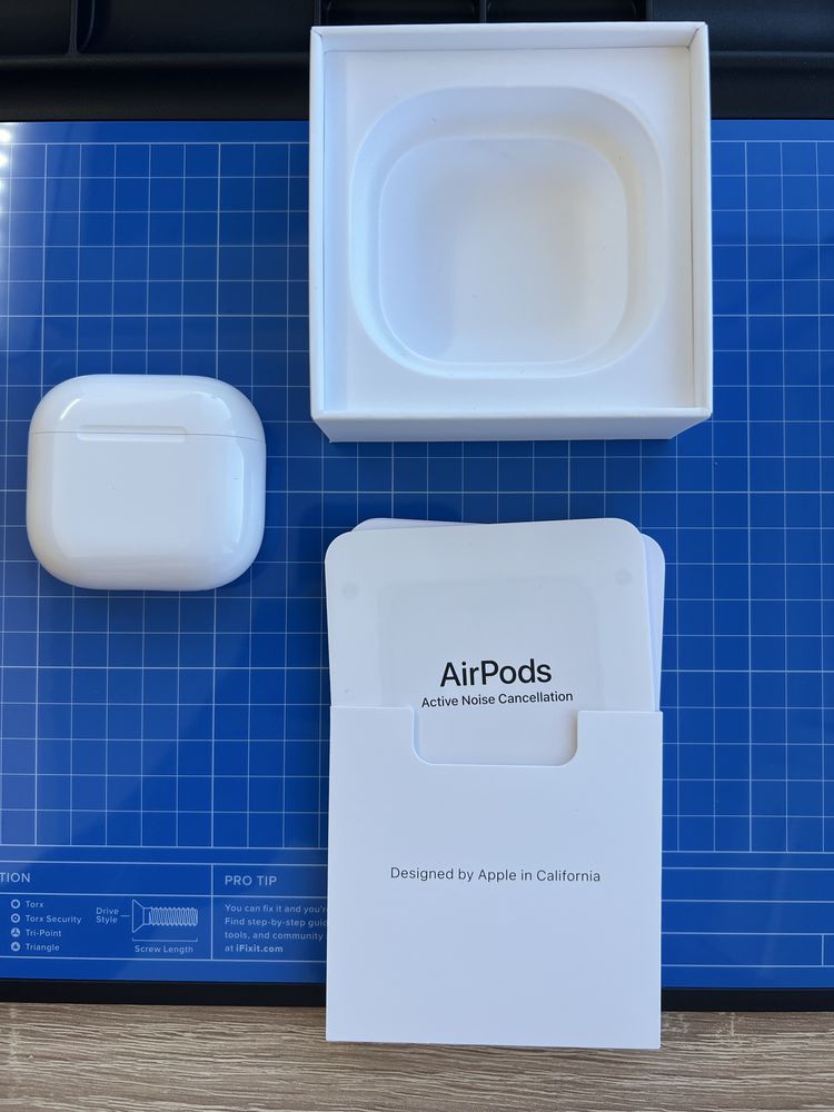 Apple Airpods 4 ANC