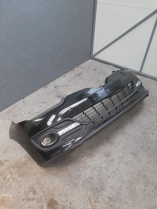 Bara Spoiler Fata Grile Lumini Zi Renault Megane 3 Facelift FL 2014
