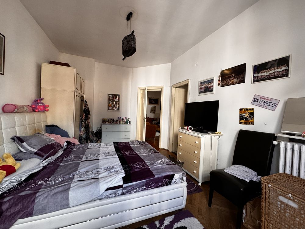 Apartament 4 camere de vanzare Piata Romana+ Studio si Boxa depozitare