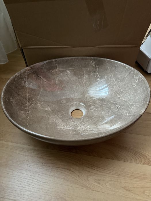 Мивка за Баня с Смесител,Шкаф и плот