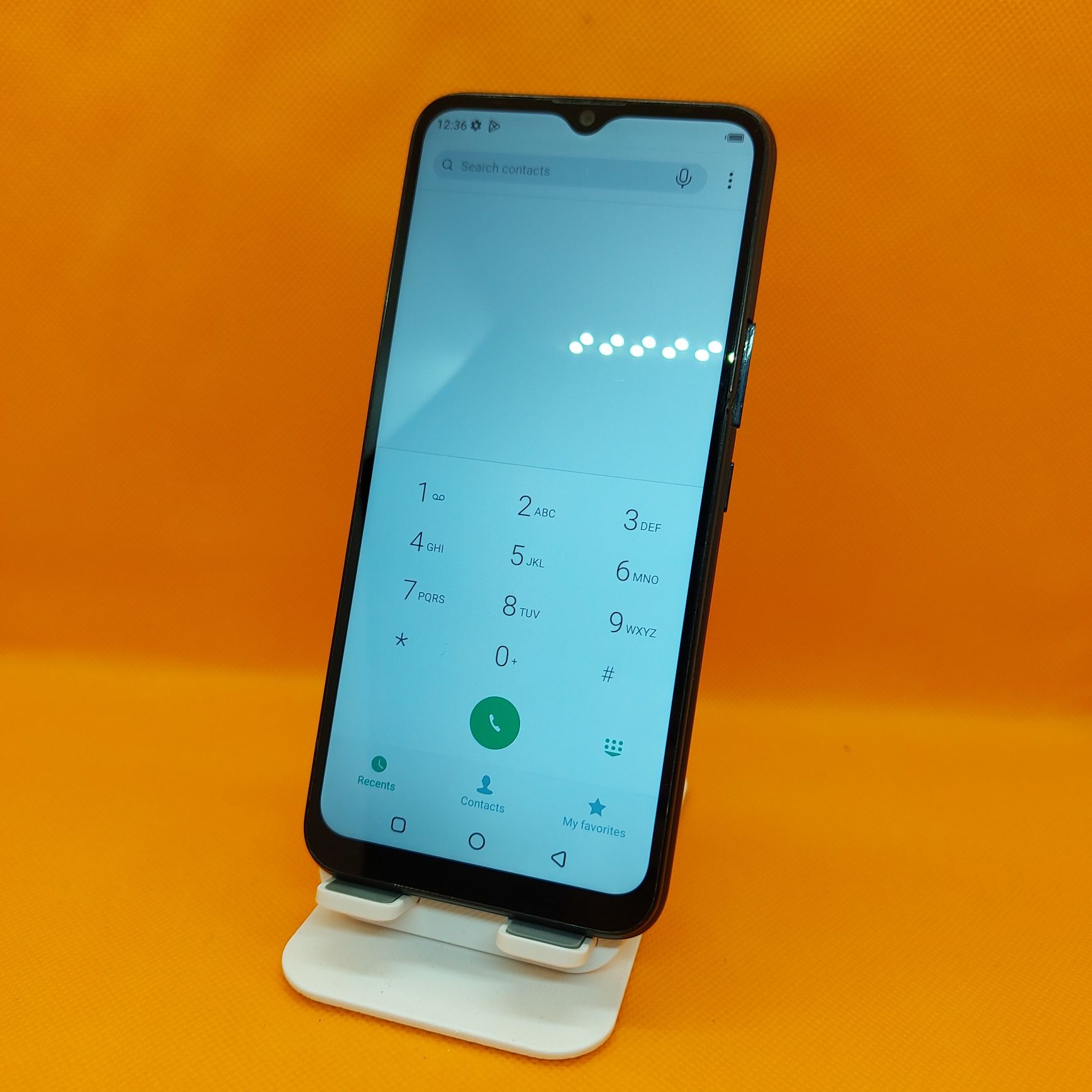 Infinix Hot 10 Lita srochna sotiladi
