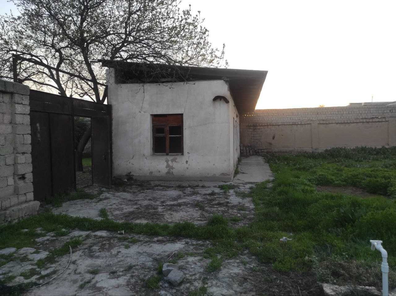 Yer sotiladi Adres zangi ota tumani ,kichik ittifoq, turop obod  mfy
