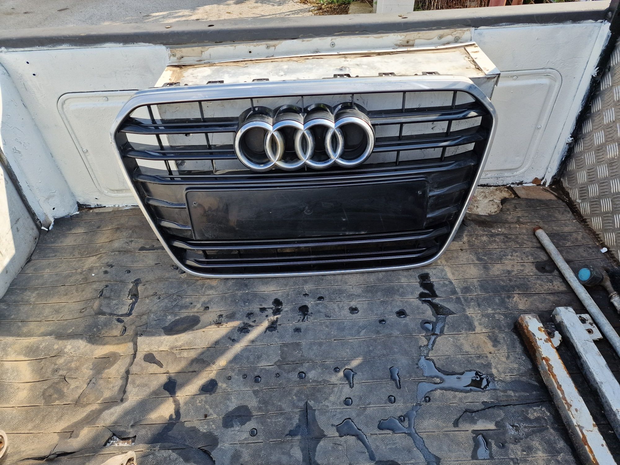 Решетка audi a6 c7