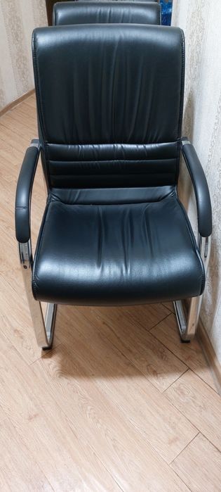 Продаются кресла для офиса и дома