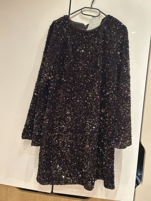Рокля H&M пайети
