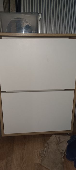 Продам обувницу.б/у