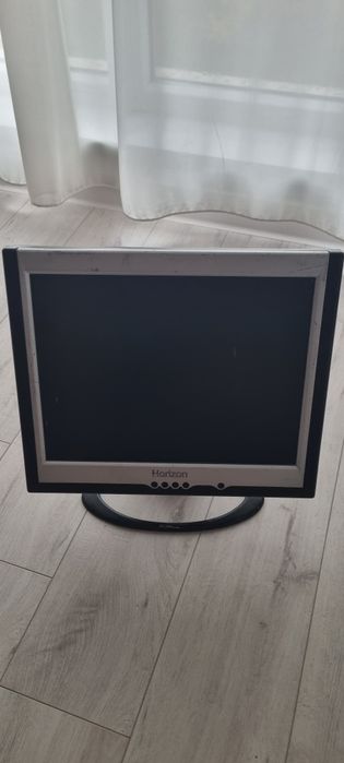 Monitor horizon 15 inchi