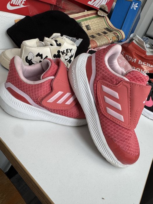 Бебешки маратонки