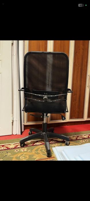 Кресло сатылады Бағасы 30000 теңге состояниеси жаксы