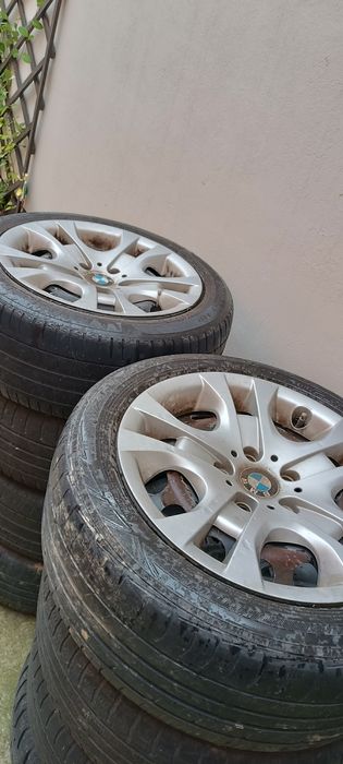 Roti BMW de tablă cu capace