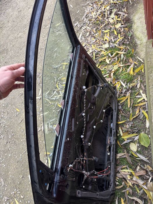 Vand haion octavia 1, usi dreapta si amortizoare cu arcuri