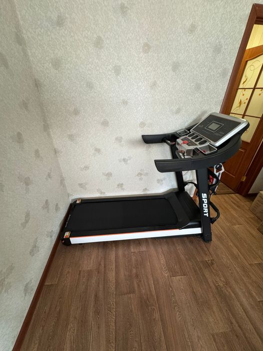 Продам беговую дорожку