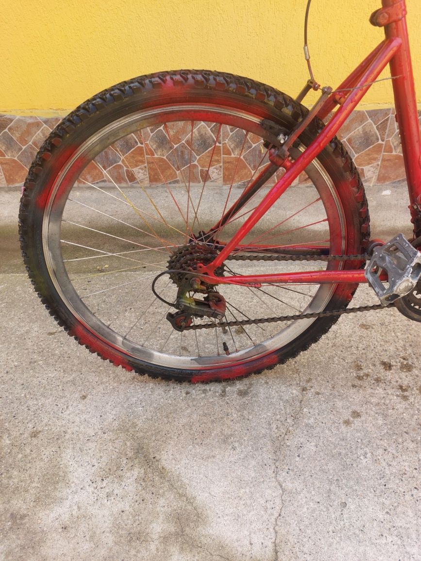 Vand bicicleta roti pe 26