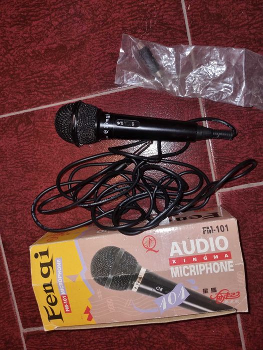 Микрофон в отличном состоянии