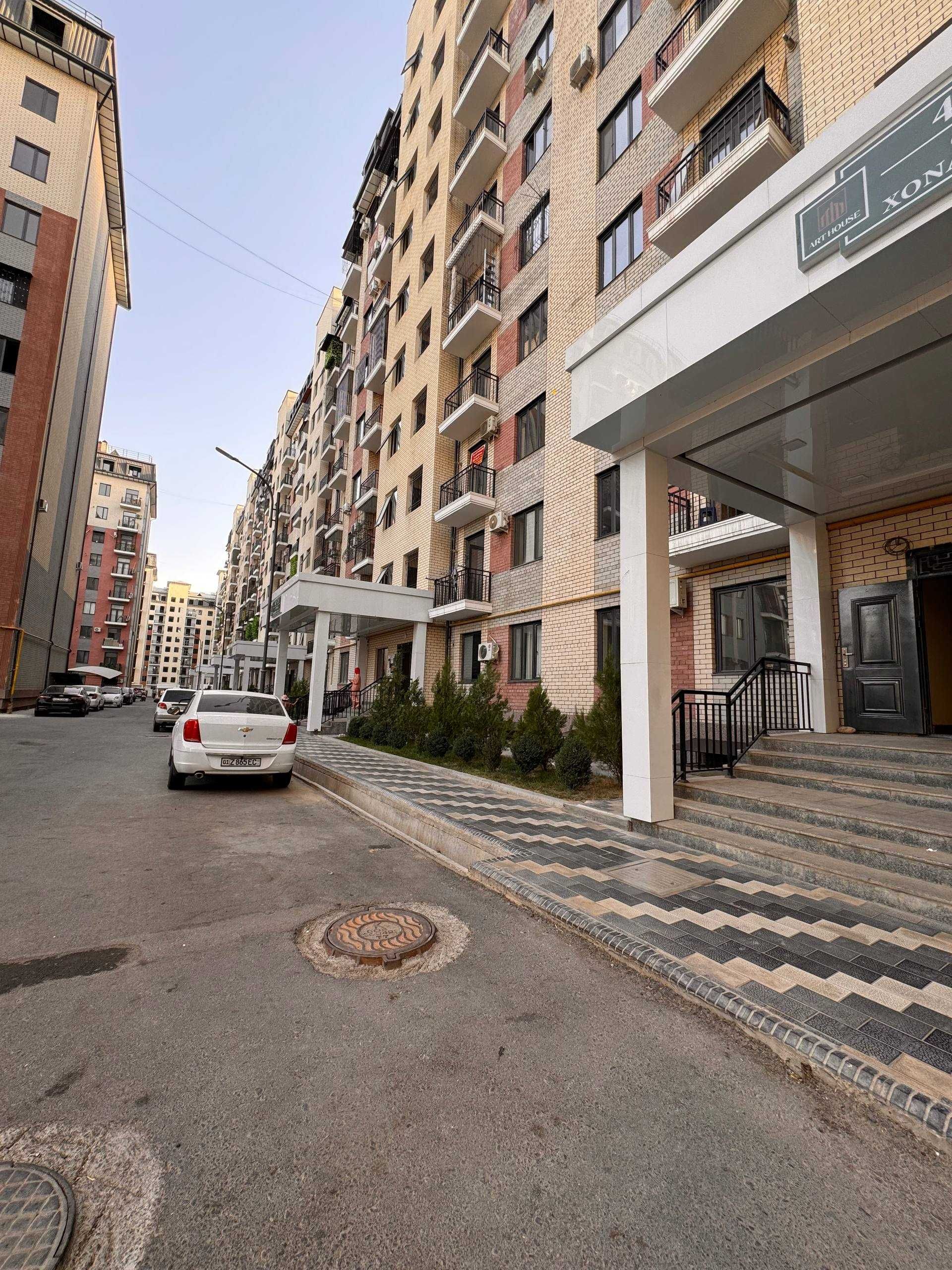 Arenda Bez Makler Uchtepa 2|4|10 eski Uy bozor o'rnida ID:0402