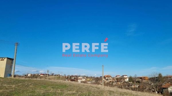 Продава се Парцел в с. Изворище, Област Бургас - 1000 кв.м за 28 €/кв.м - Снимка #1