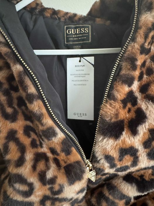 Детско яке Guess 4-5 г