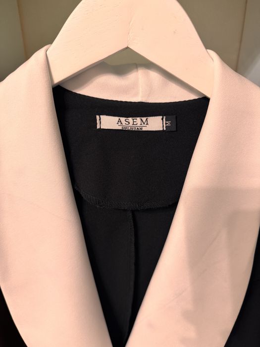 Көйлектер сатылады .  .