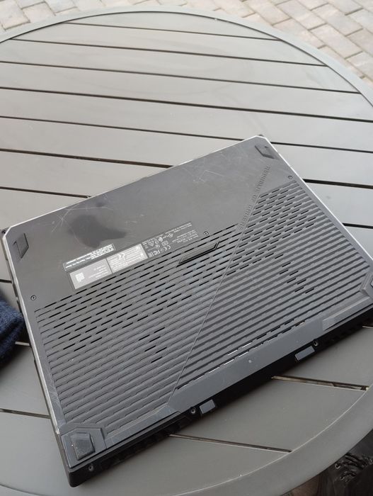 Laptop Gaming Asus Rog Editie Limitata (CyberPunk) i7-10875h RTX2070