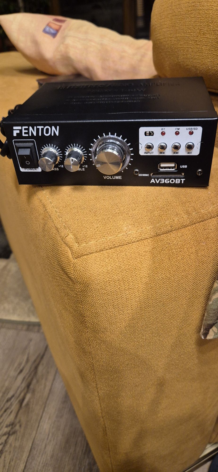 Fenton Hi fi , блутут, usb, радио